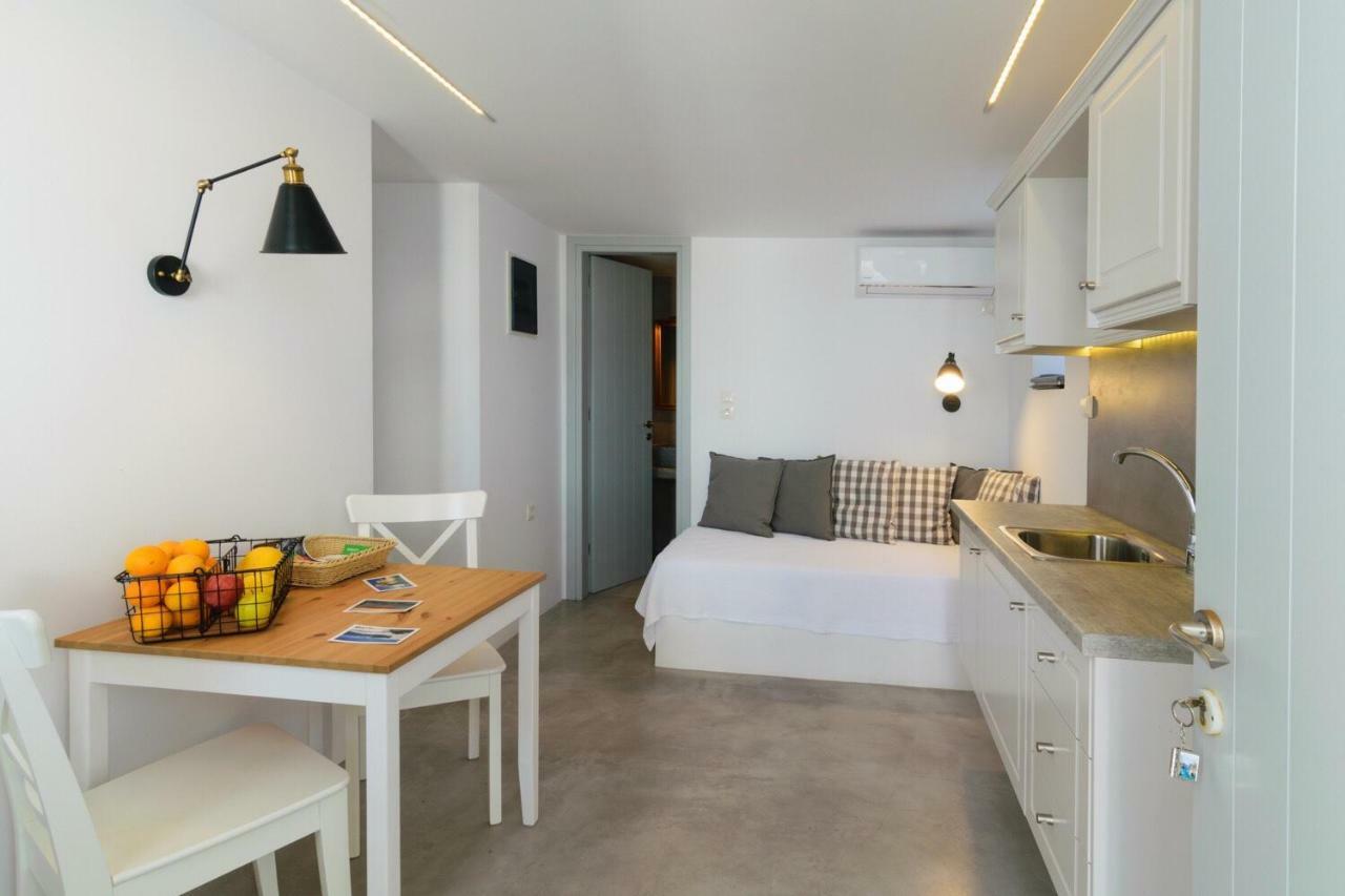 L'Arco Milos Suite Adamantas Exterior photo
