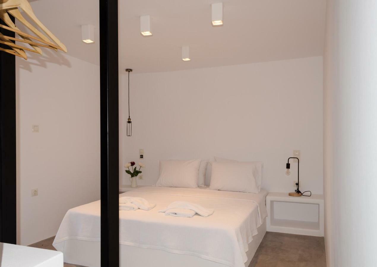 L'Arco Milos Suite Adamantas Exterior photo